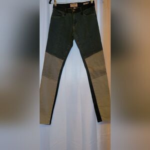 * FRAME MULTI COLOUR BLUE JEANS Final Discount